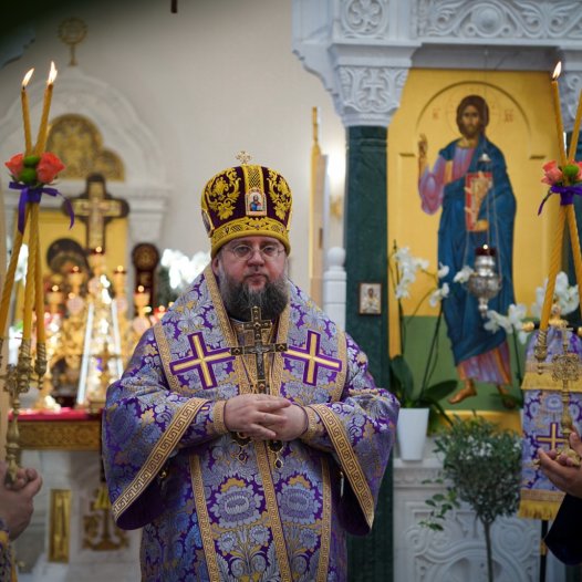 Служіння архієпископа Білогородського Сильвестра у день свята Воздвиження Чесного і Животворящого Хреста Господнього