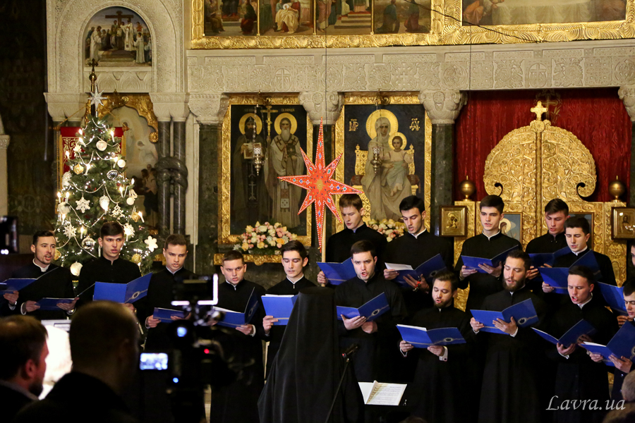 Хор КДАіС взяв участь у Всеукраїнському фестивалі колядок і щедрівок «Різдвяні передзвони»