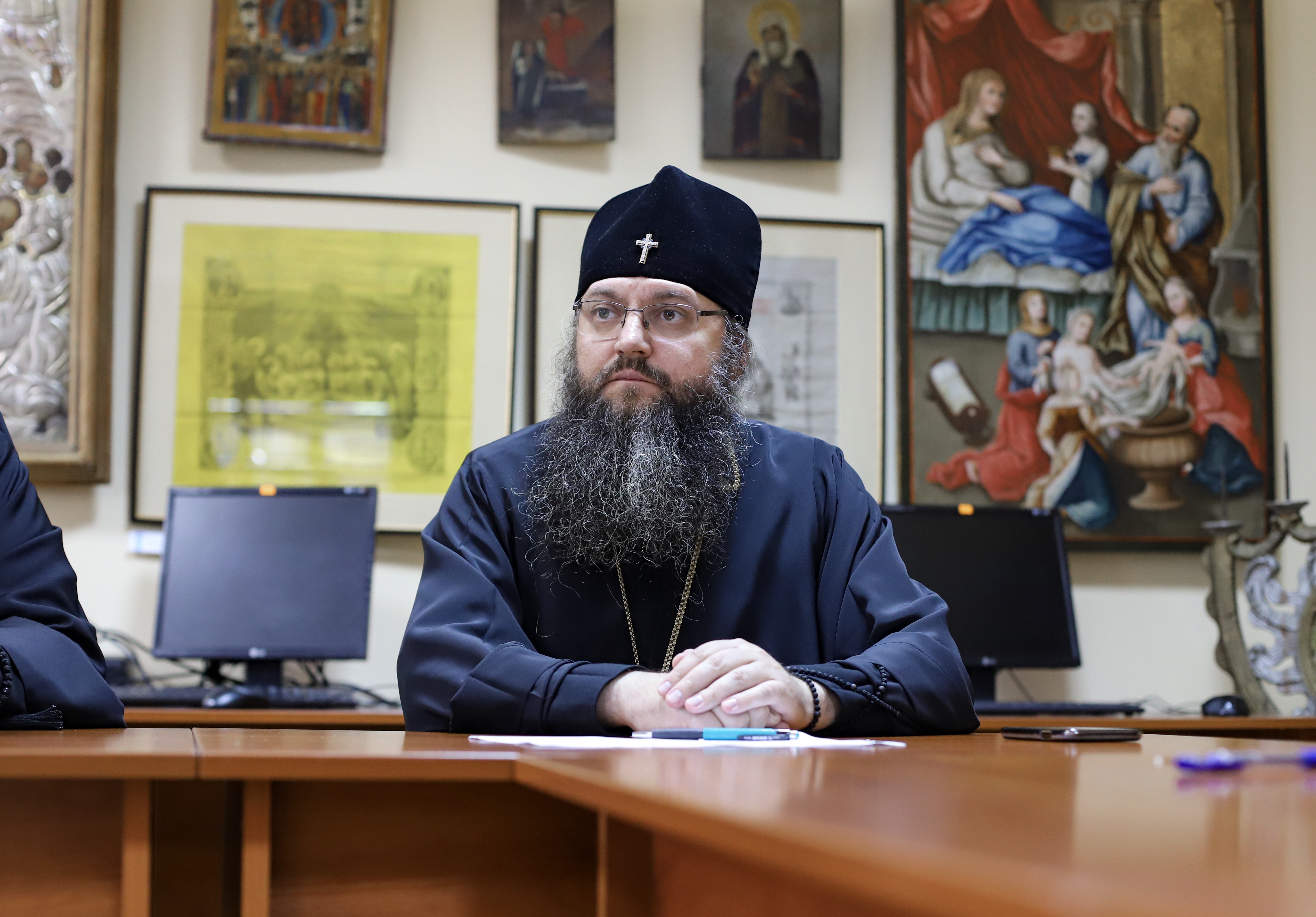 Вітаємо професора митрополита Ніжинського і Прилуцького Климента з Днем Ангела!