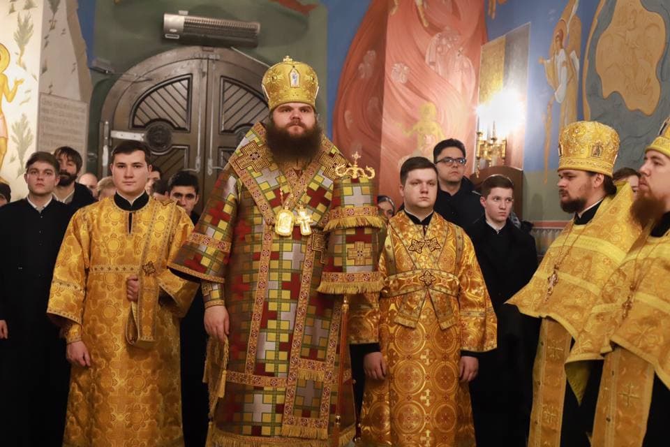 В Академії звершено Всенічне бдіння напередодні дня пам’яті трьох святителів