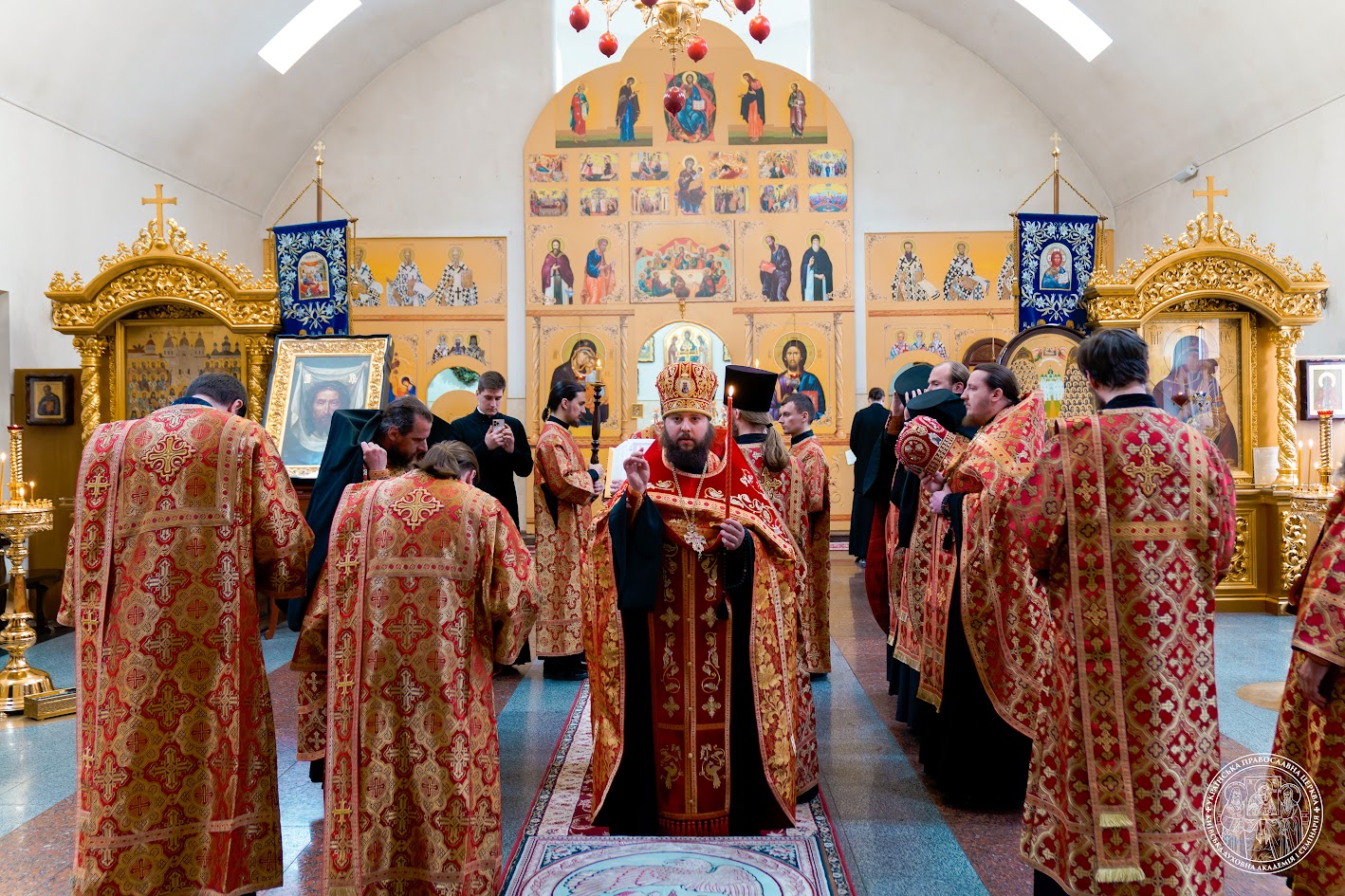 Вечірнє богослужіння напередодні свята Преполовіння П’ятидесятниці