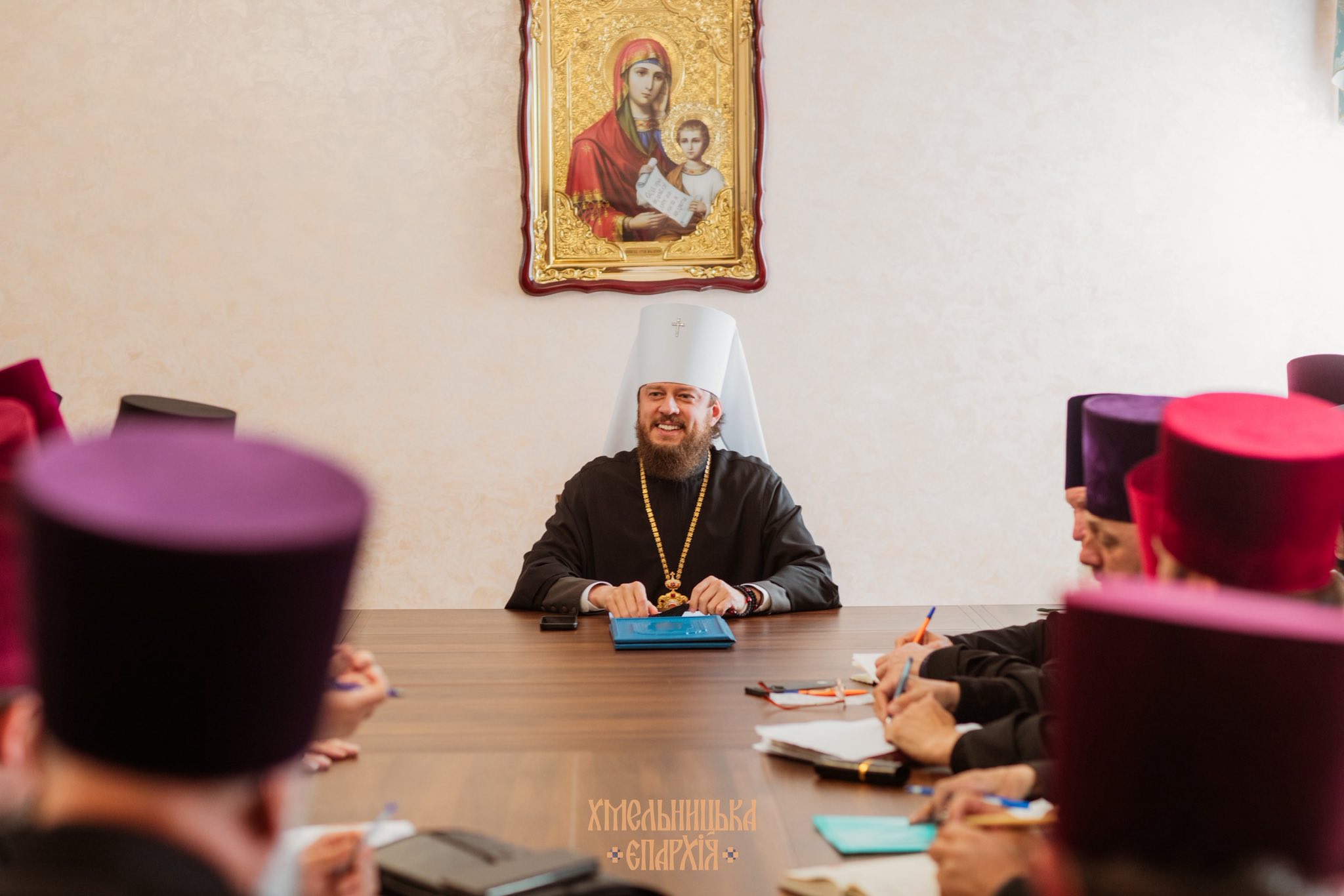 Вітаємо професора митрополита Хмельницького і Старокостянтинівського Віктора з Днем Народження та річницею архієрейської хіротонії!