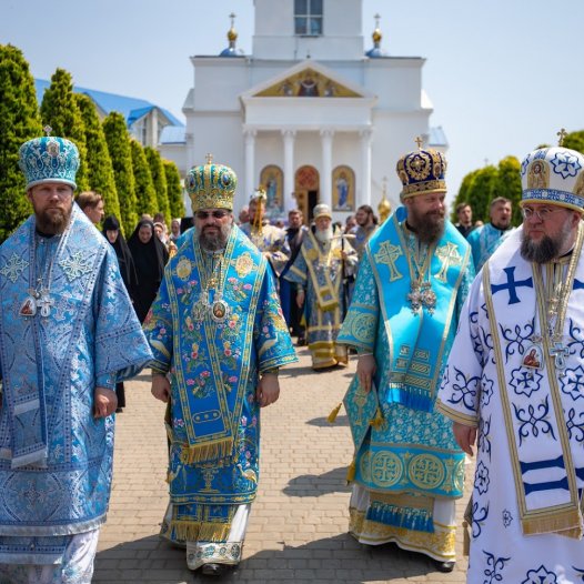 Архієпископ Сильвестр взяв участь у святкуванні 10-річчя заснування Свято-Покровського чоловічого монастиря с. Маринівка