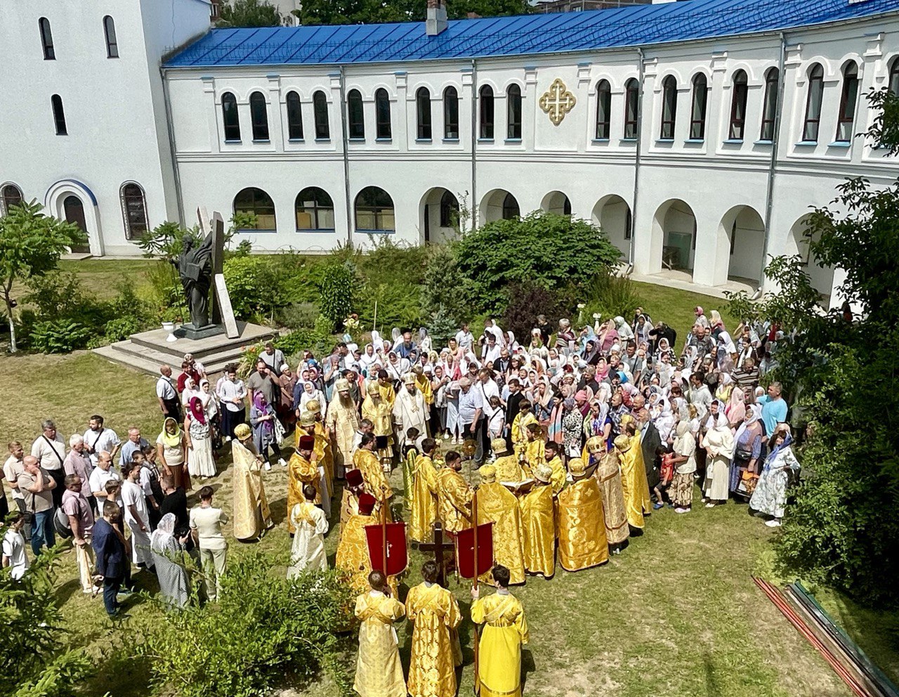 Архієпископ Сильвестр взяв участь у престольному святі в день вшанування Собору Чернігівських святих