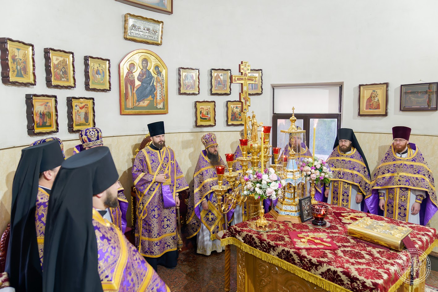 Божественна літургія у Неділю шістнадцяту після П’ятидесятниці