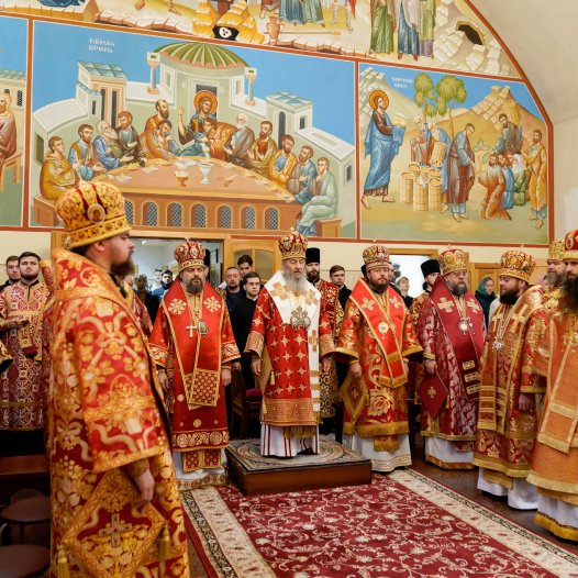 Предстоятель УПЦ очолив урочисте богослужіння в КДАіС у день пам’яті апостола і євангеліста Iоанна Богослова