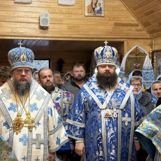 Служіння ректора КДАіС у Покровському храмі на Рівненщині