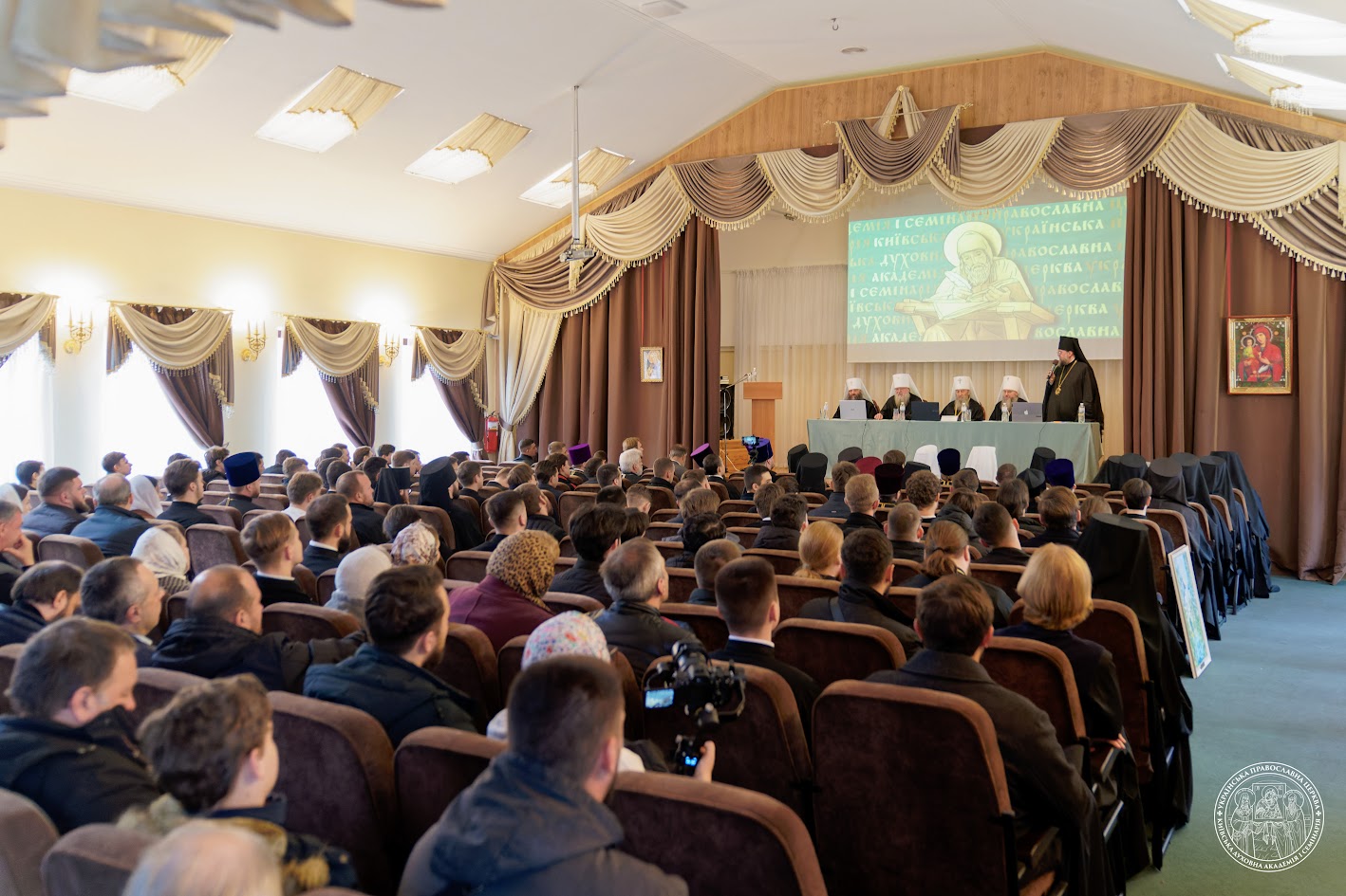 Відбувся урочистий річний Акт Київської духовної академії