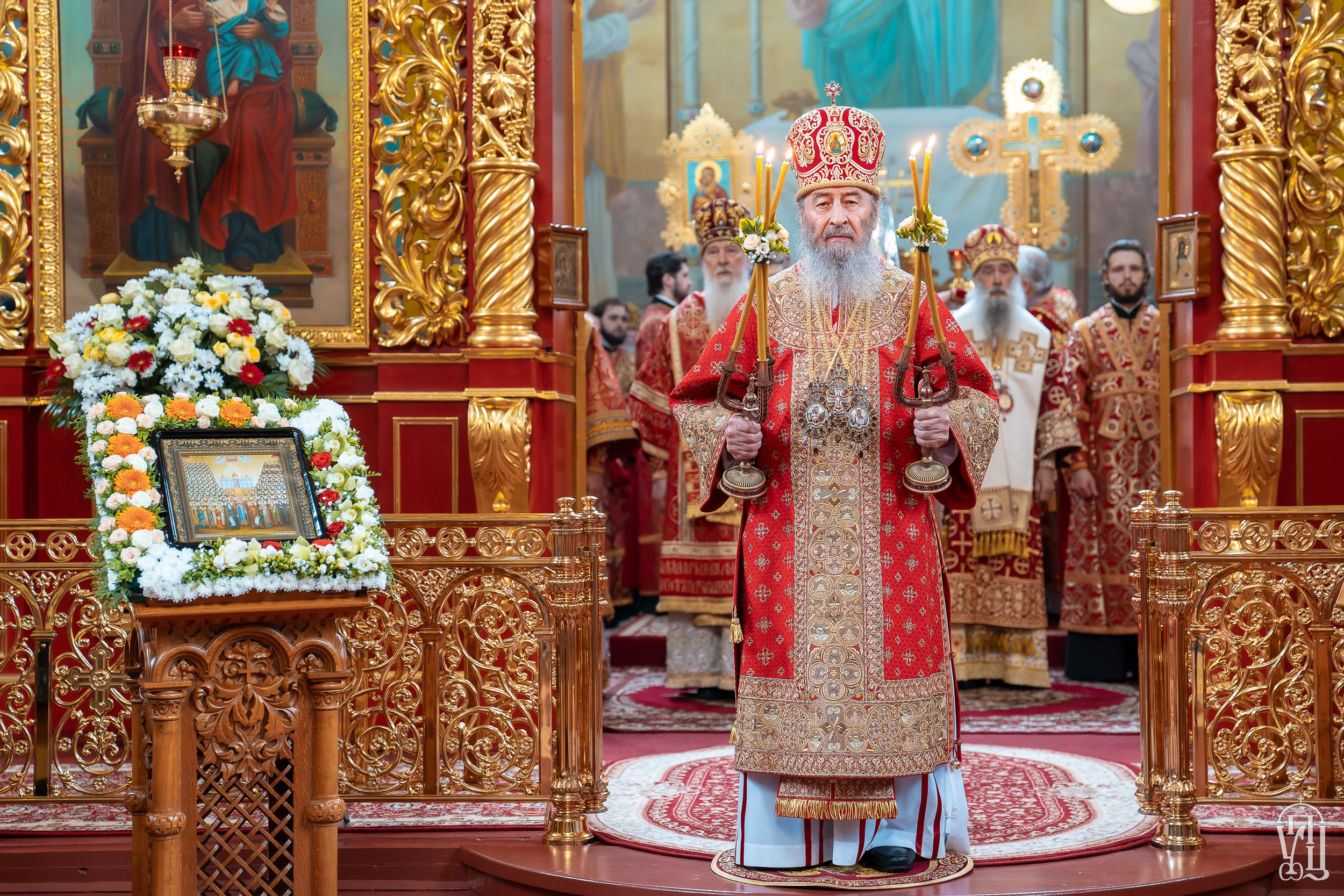 Вітаємо Блаженнішого Митрополита Київського і всієї України Онуфрія з Днем народження!