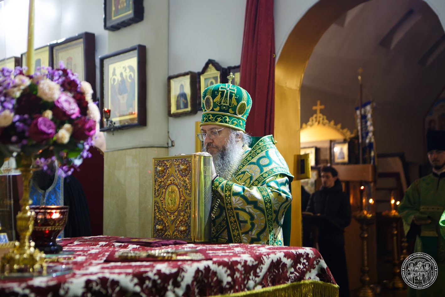 Голова Учбового комітету при Священному Синоді УПЦ звершив Божественну літургію в Академічному храмі