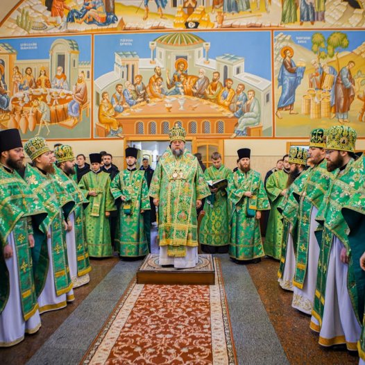 Божественна літургія у восьму річницю архієрейської хіротонії ректора КДАіС