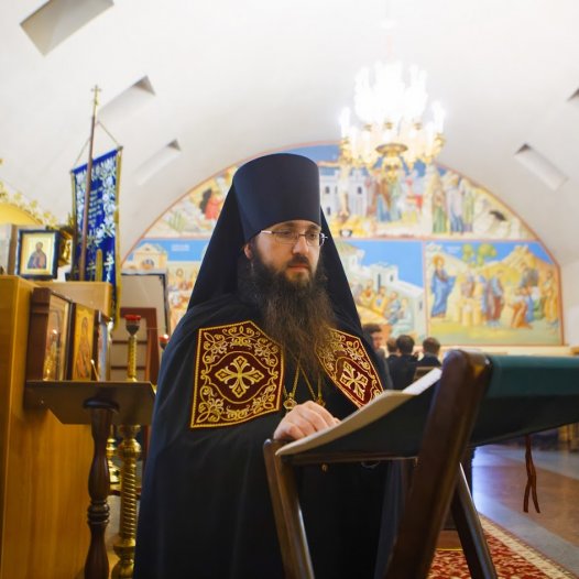 Вітаємо вченого секретаря доцента архімандрита Митрофана (Божка) з Днем народження!