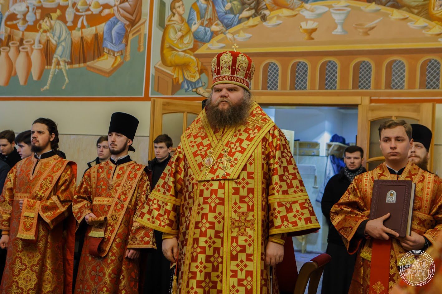 Київські духовні школи молитовно вшанували день пам’яті сщмч. Володимира, митр. Київського та свт. Григорія Богослова