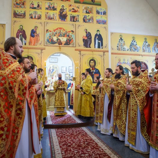 Божественна літургія у Прощену неділю, спомин Адамового вигнання