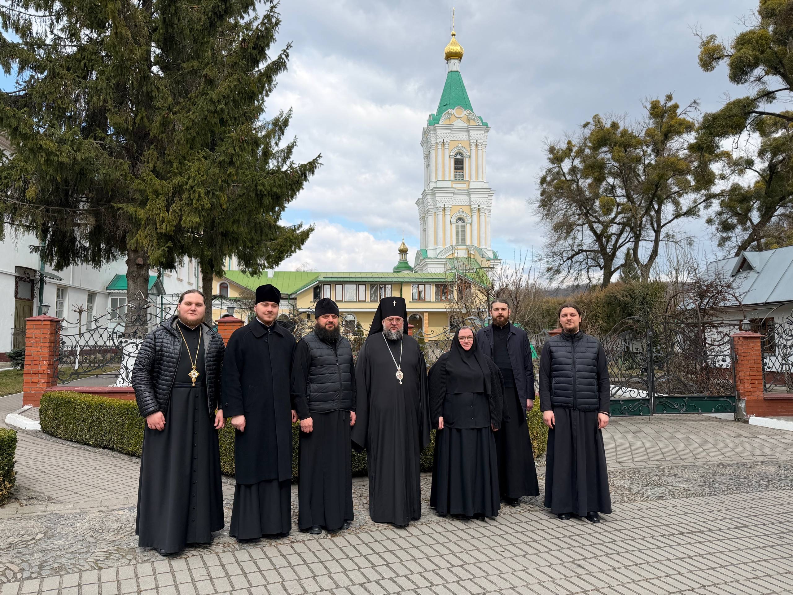 Архієпископ Сильвестр відвідав Свято-Богоявленський Кременецький жіночий монастир