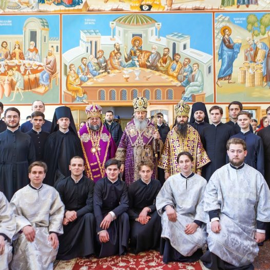 Постриг у чтеці вихованців 4-го класу Київської духовної семінарії