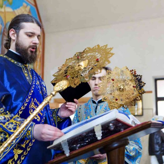 Вітаємо завідувача канцелярією КДАіС архідиякона Никодима (Шевчука) з 30-річчям від Дня народження!