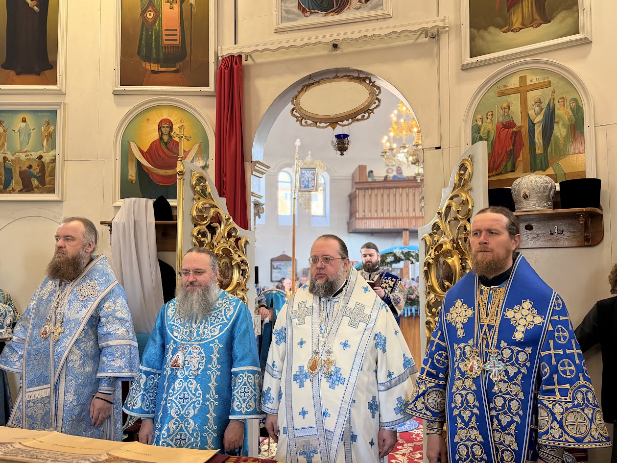 У день вшанування Іллінської-Чернігівської ікони Божої Матері архієпископ Сильвестр взяв участь у Божественній літургії