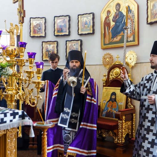 Уставне богослужіння напередодні Великого Четверга, Спомину Тайної Вечері