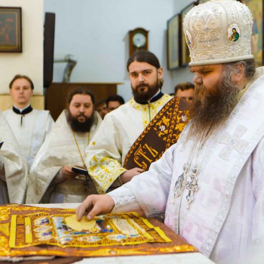 Вітаємо проректора з виховної роботи професора архієпископа Згурівського Амвросія із 7-ою річницею архієрейської хіротонії!