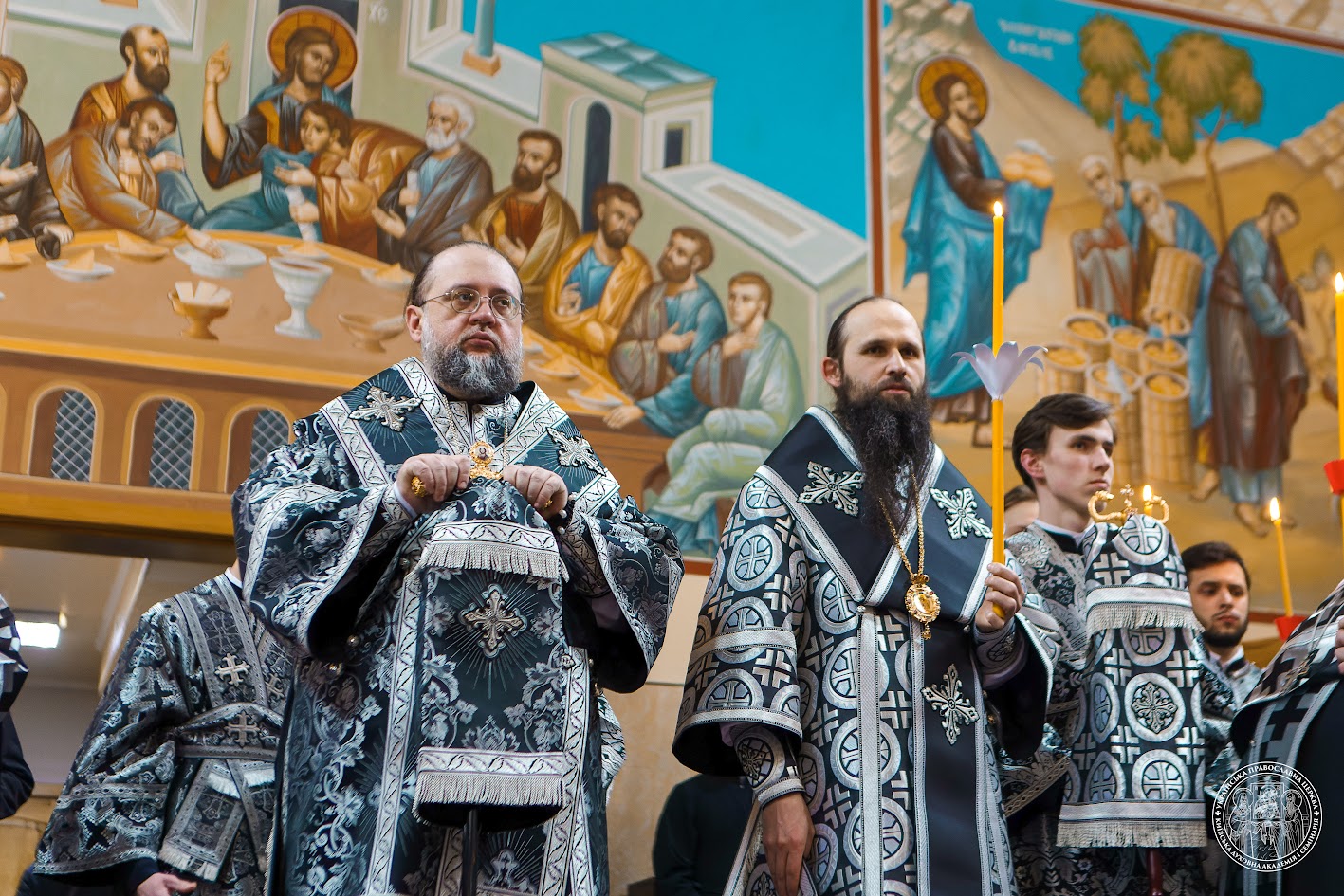 Утреня з читанням 12-ти Страсних Євангелій у Київських духовних школах