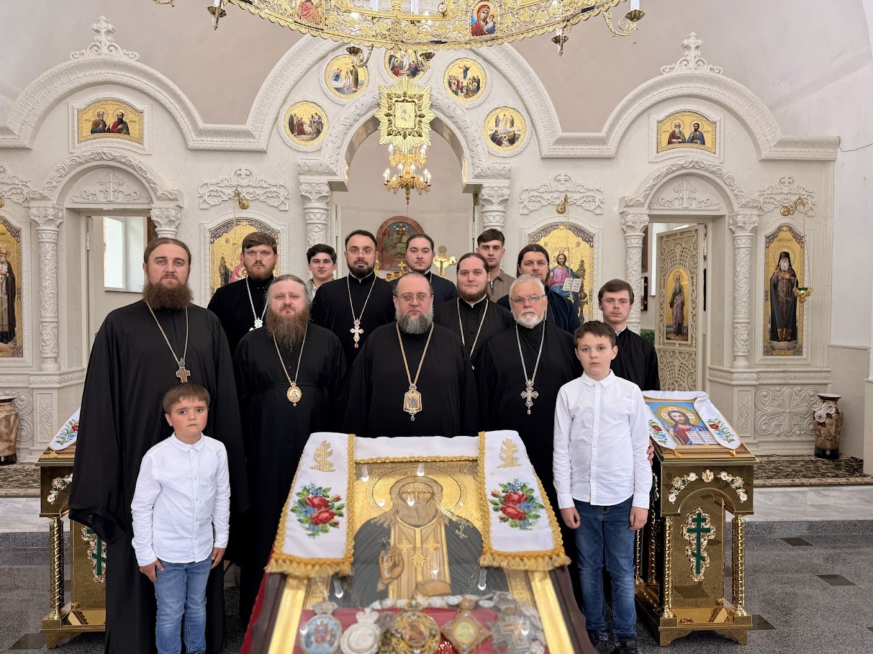 В рамках паломництва на Закарпаття архієпископ Сильвестр вклонився мощам преподобного Іова Угольського