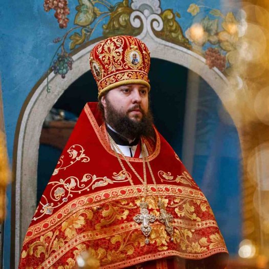 Вітаємо завідувача заочним відділенням КДА архімандрита Афанасія (Стрельцова) з Днем народження!
