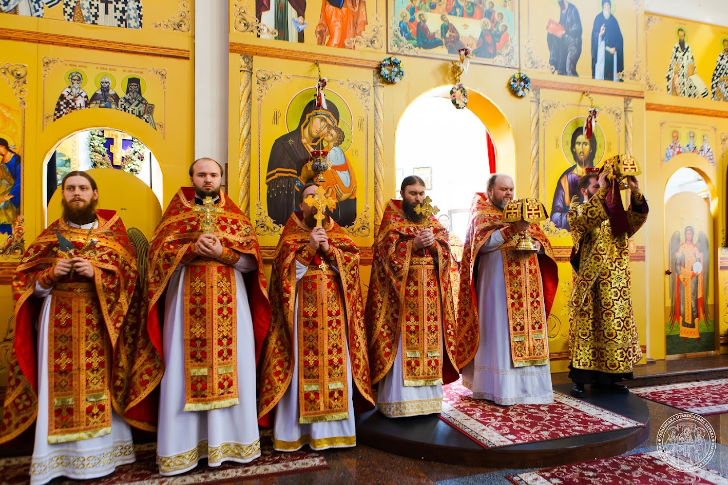 Літургія у день свята Преполовіння П’ятидесятниці та вмч. Георгія Побідоносця