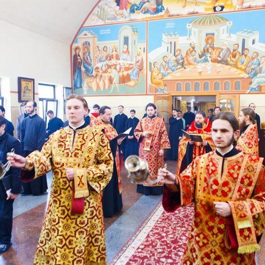 Традиційне читання Акафіста преподобним отцям Києво-Печерським