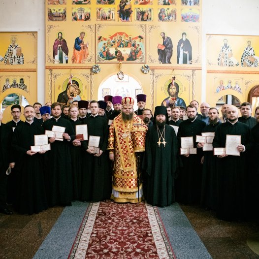 Випуск вихованців 4-го класу КДС заочного відділення у день пам’яті священномученика Макарія