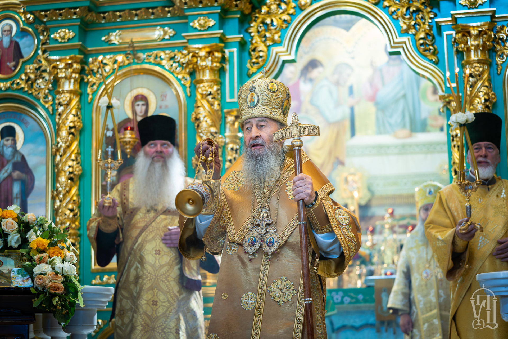 Архієпископ Сильвестр співслужив Предстоятелю УПЦ за Літургією у Києво-Печерській Лаврі