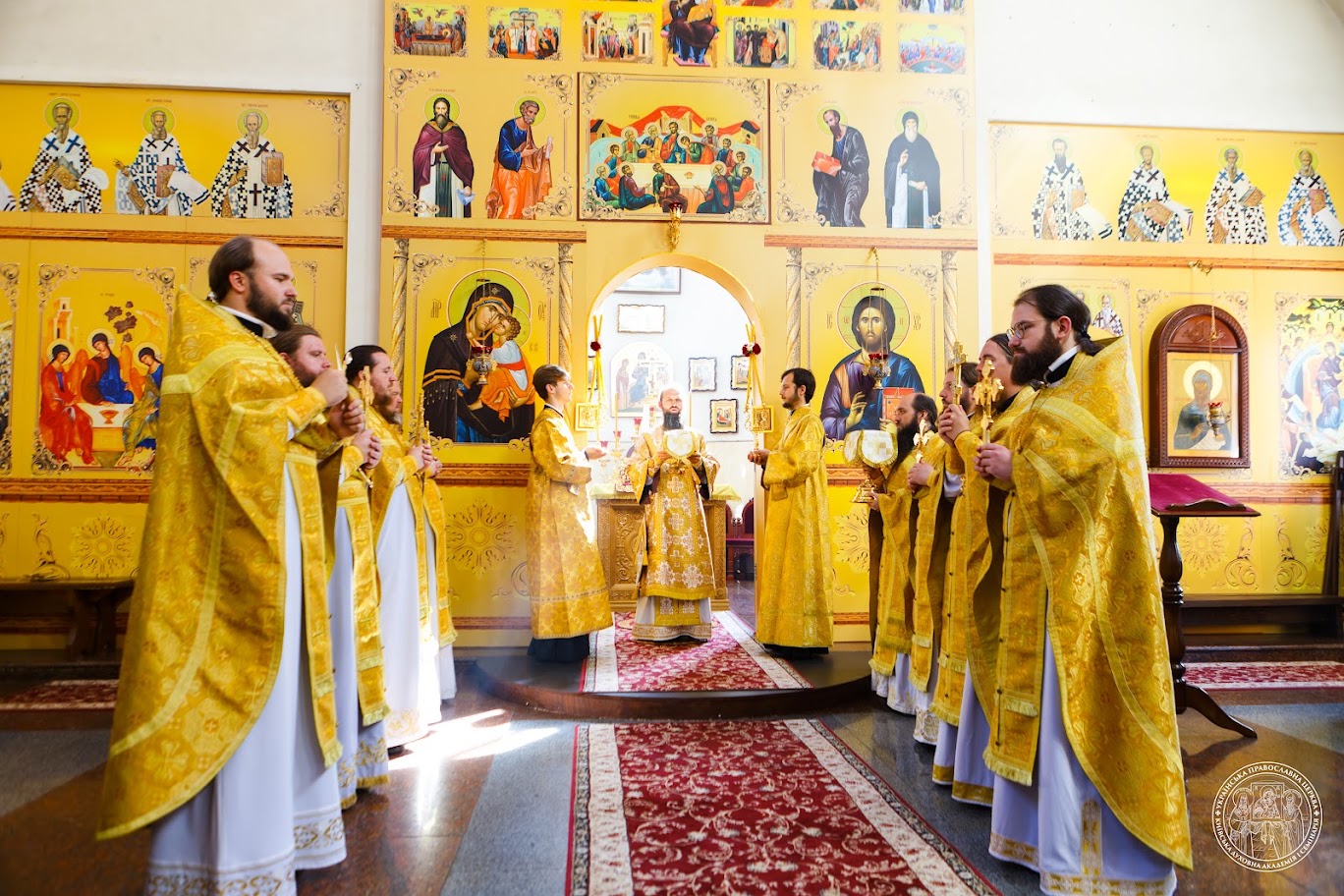 Божественна літургія у Неділю сьому після Пʼятидесятниці