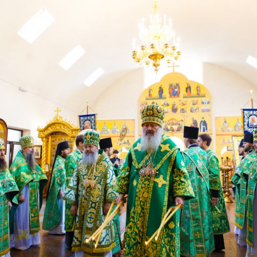 У Київських духовних школах молитовно вшанували пам’ять преподобних Сергія Радонезького та Афанасія Афонського