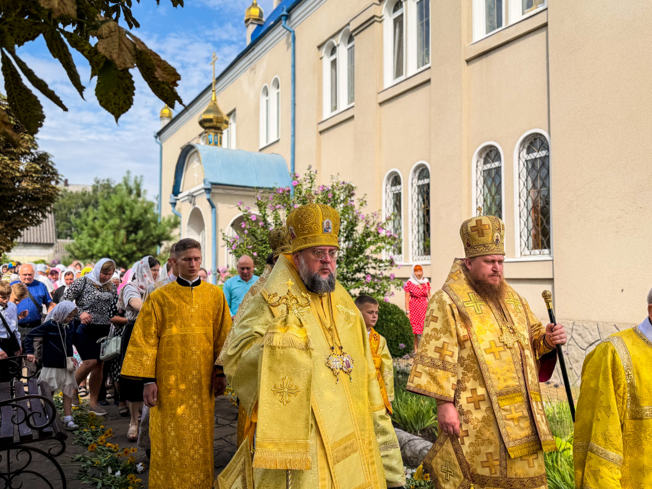 Архієпископ Сильвестр співслужив за Літургією у день престольного свята Свято-Ольгинського храму м. Кам’янське