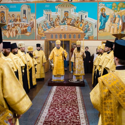 Всенічне бдіння напередодні дня пам’яті первоверховних апостолів Петра і Павла