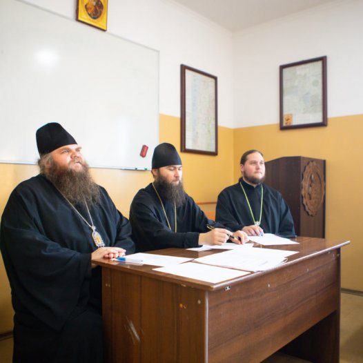 У Київській духовній академії і семінарії розпочалась вступна кампанія: 157 абітурієнтів складають іспити