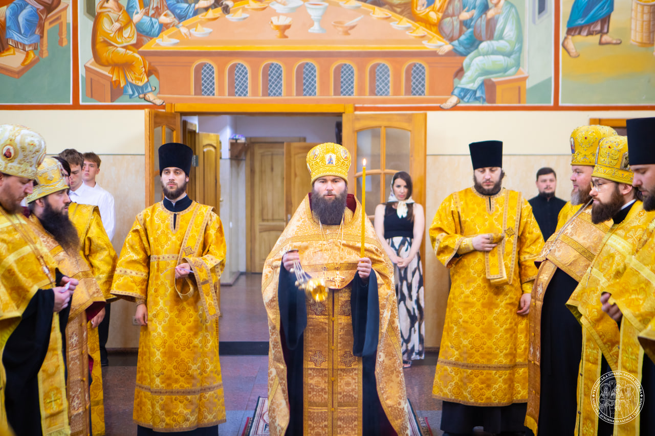 Всенічне бдіння напередодні Неділі дев’ятої після П’ятидесятниці