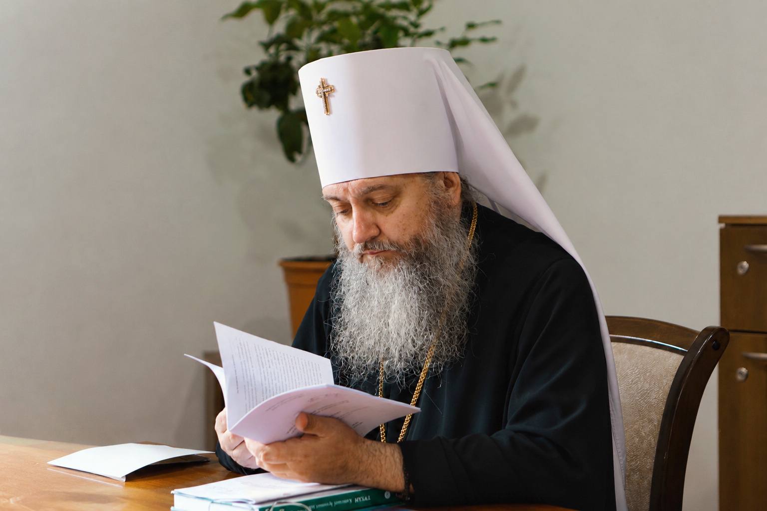 Вітаємо голову Учбового комітету при Священному Синоді УПЦ заслуженого професора митрополита Ніжинського і Прилуцького Климента з Днем народження!