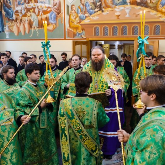 Архієпископ Згурівський Амвросій очолив читання Акафіста Собору святих КДА