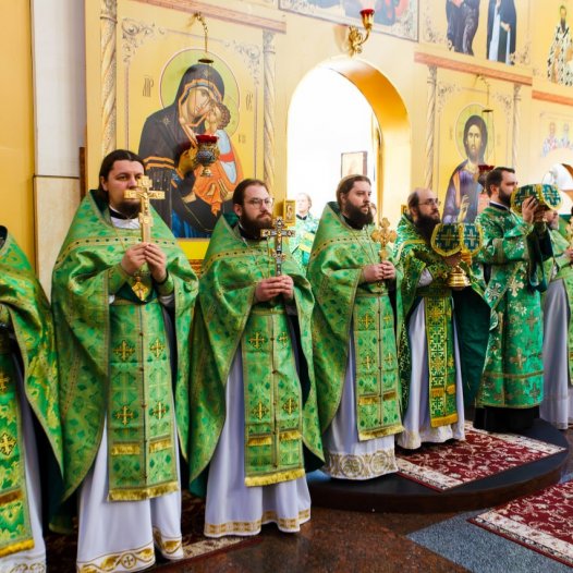 Божественна літургія у день пам’яті Собору преподобних отців, які у Дальніх печерах спочивають