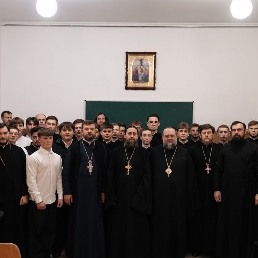 Архієпископ Сильвестр зустрівся з вихованцями Волинської духовної семінарії